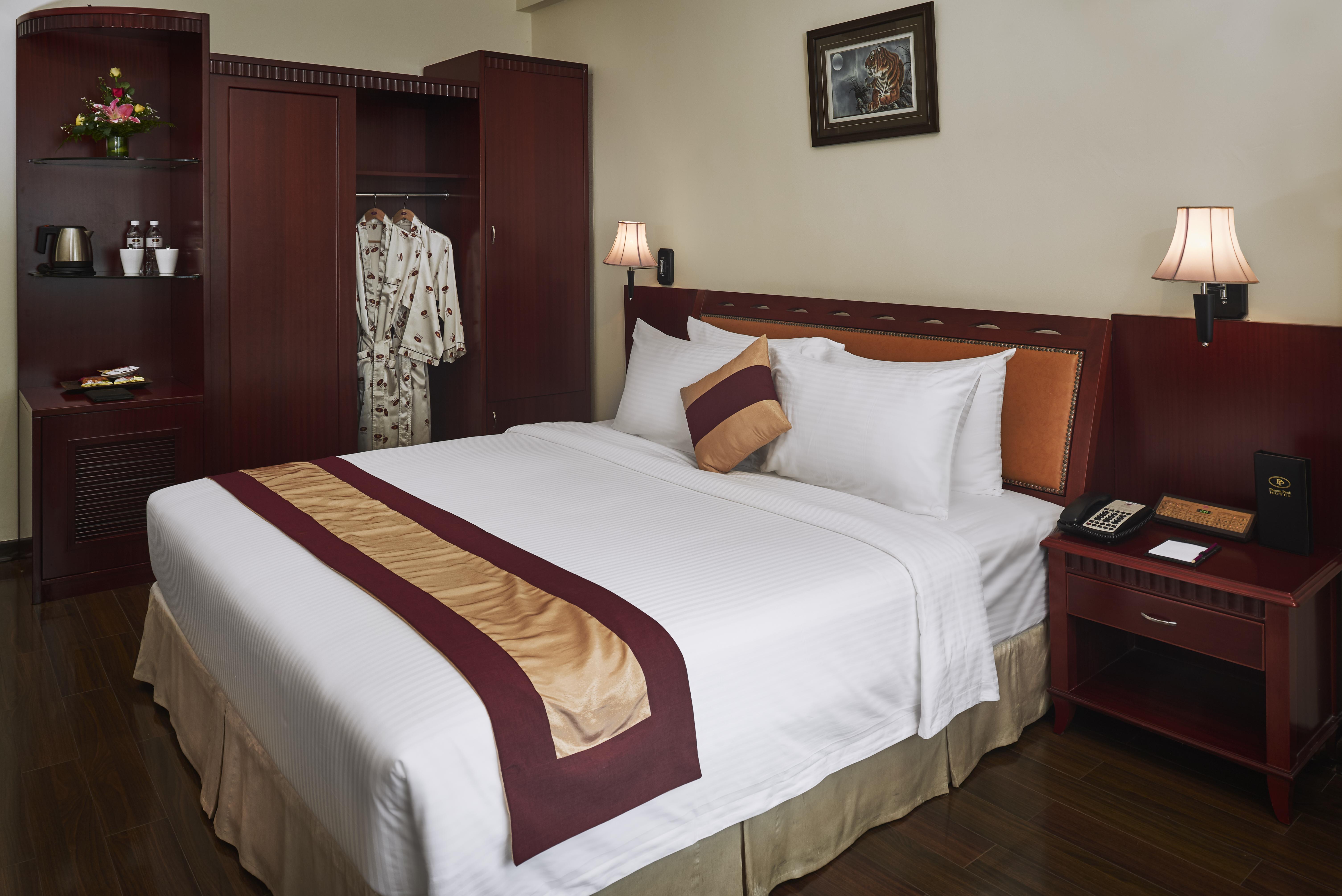 Phnom Penh Hotel Exterior photo