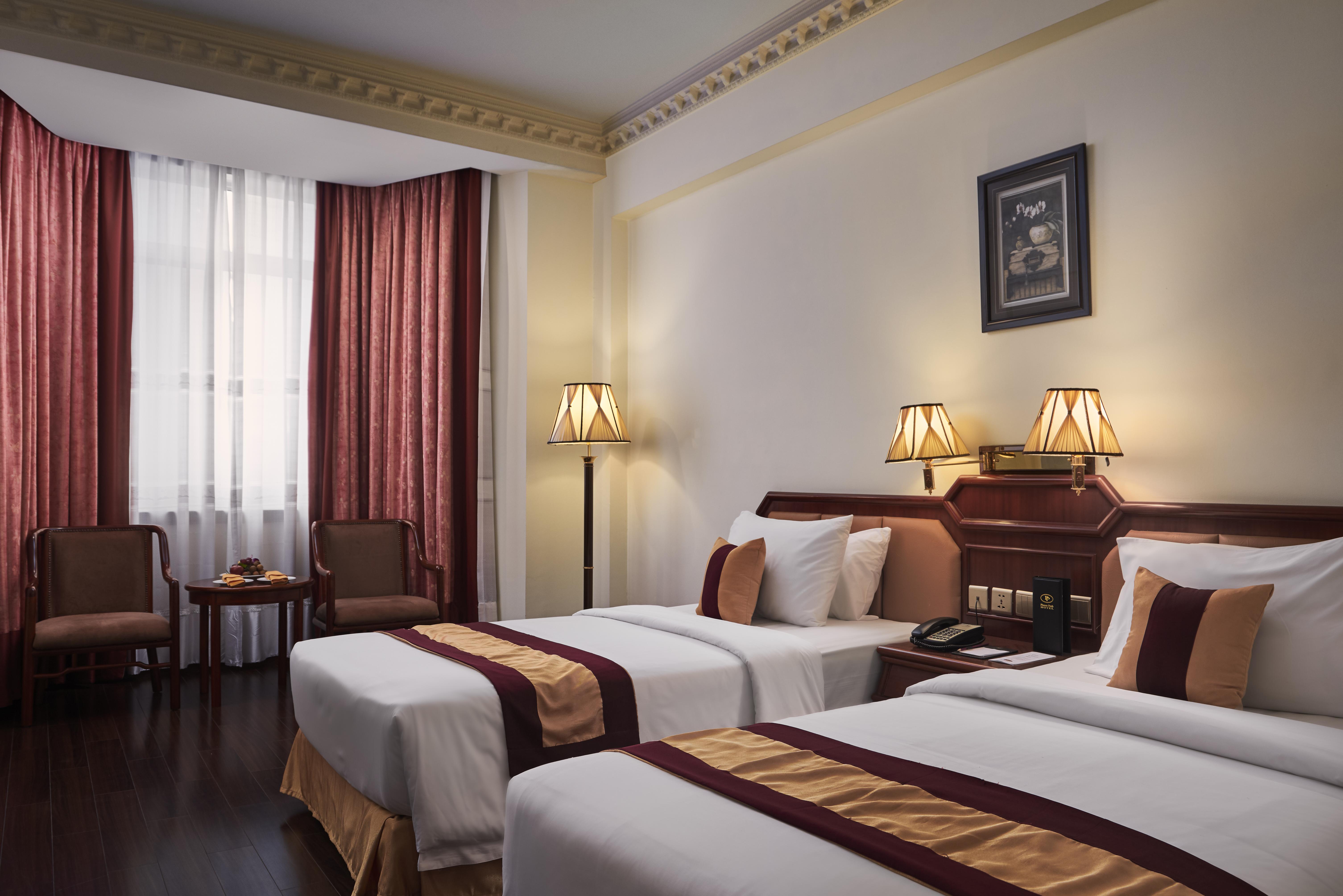 Phnom Penh Hotel Exterior photo
