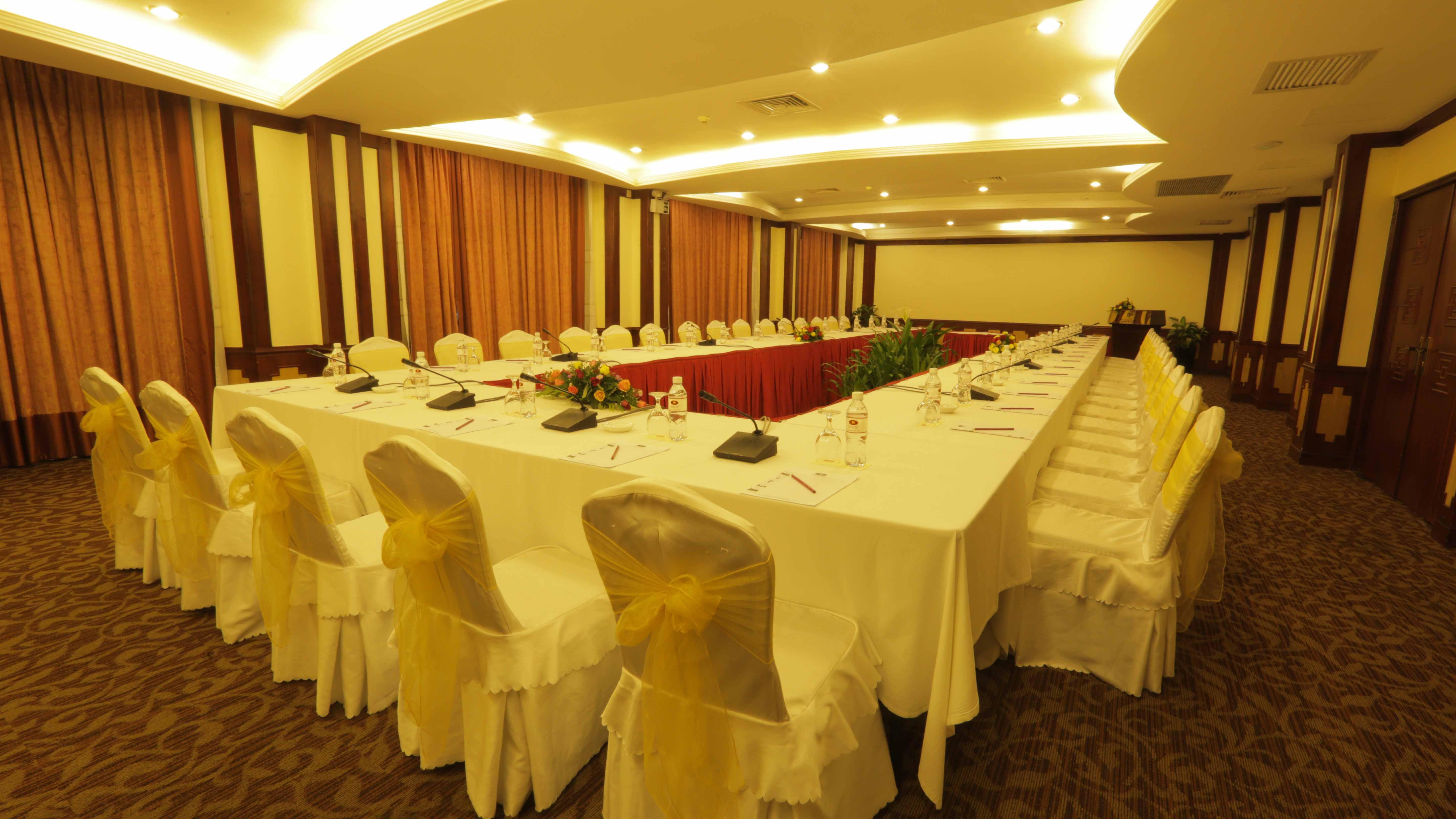 Phnom Penh Hotel Exterior photo