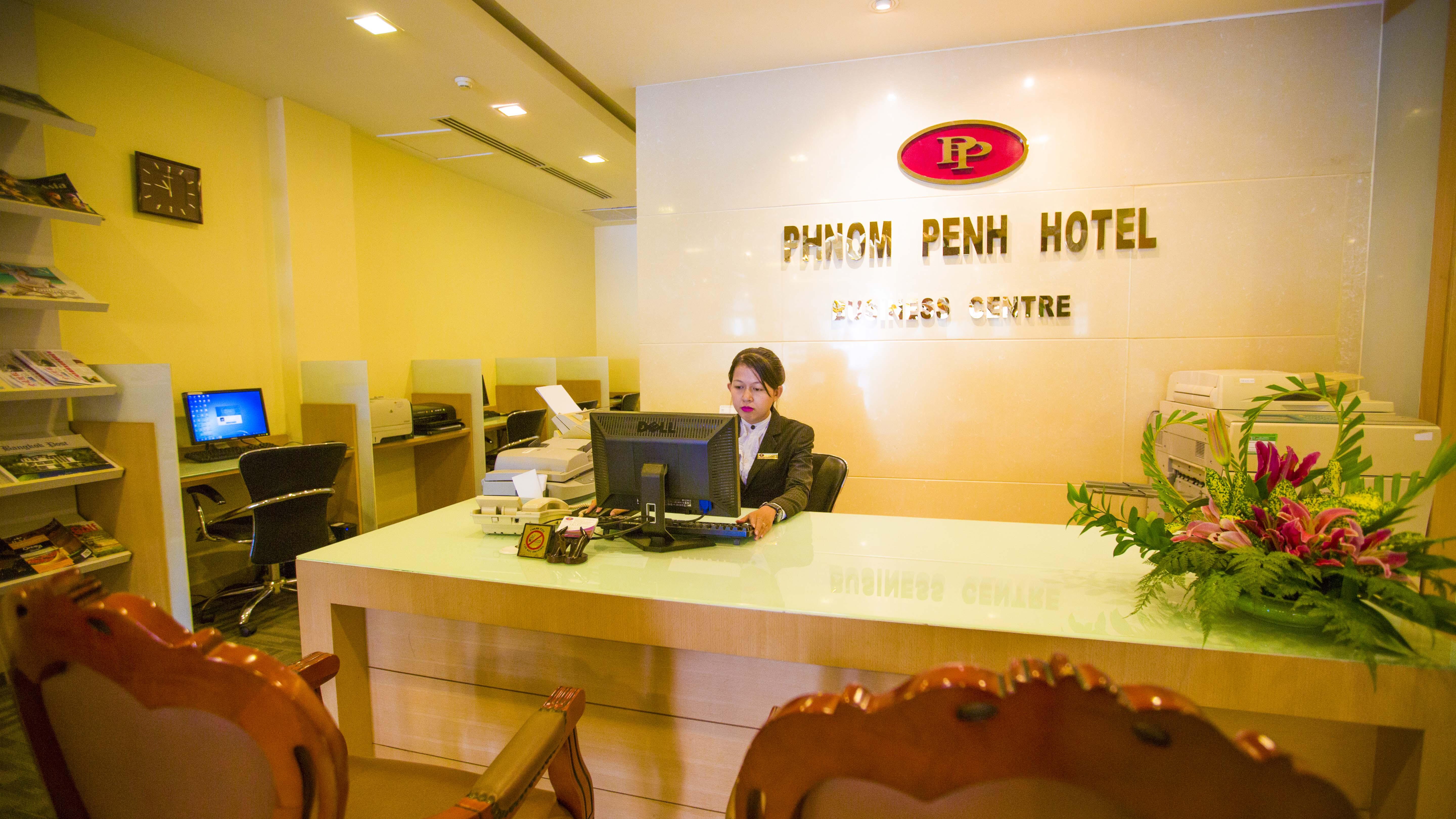 Phnom Penh Hotel Exterior photo