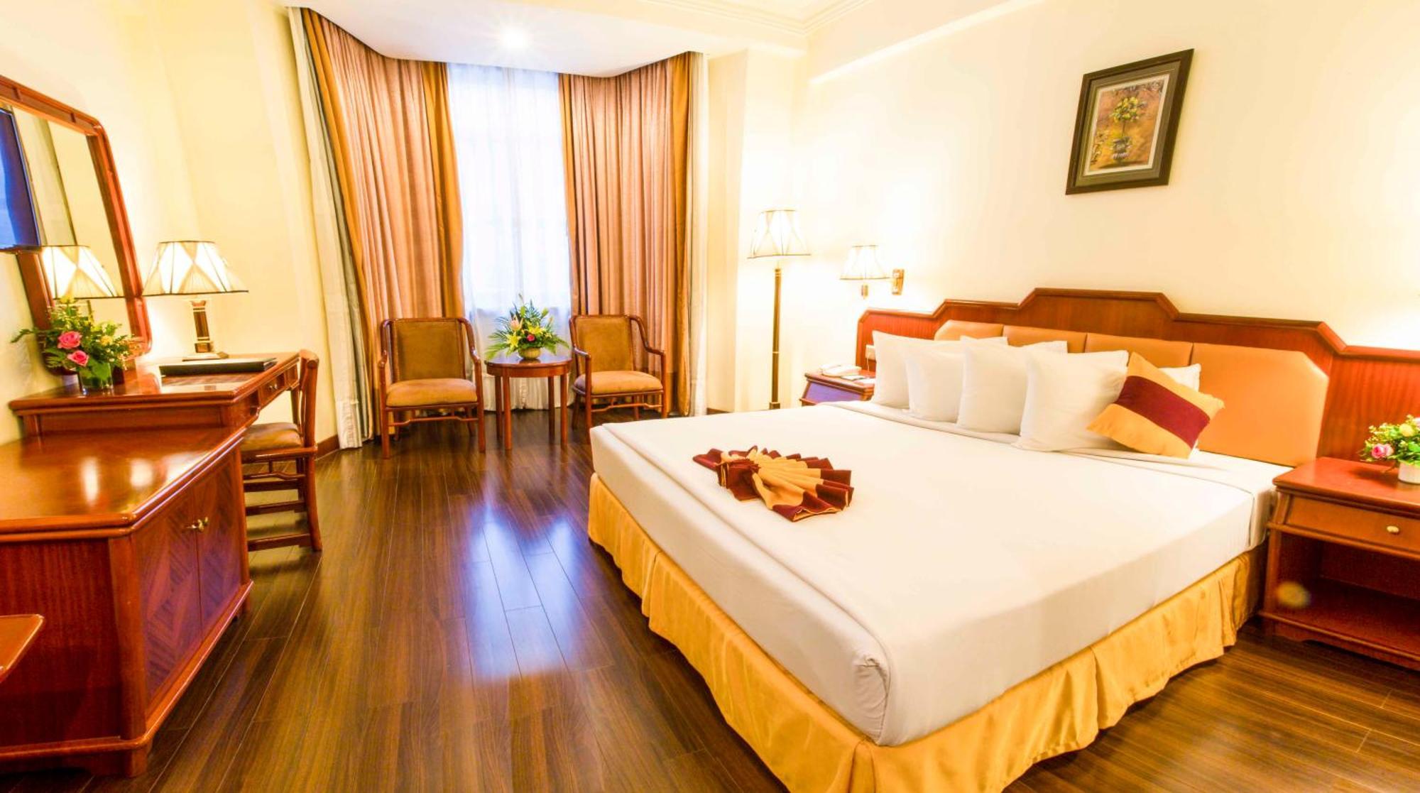 Phnom Penh Hotel Exterior photo